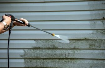 The Best Ways to Spring Clean Your Home’s Ex...