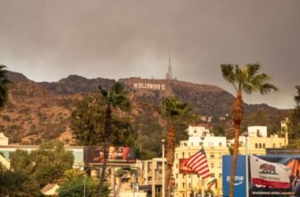Wildfire-ravaged Los Angeles wants visitors to hel...