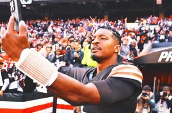 Jameis Winston, viral star, joins FOX Sports as di...