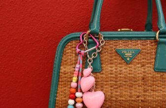 2025 Gen Z Fashion Trends: What’s In and What’...