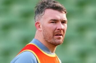 Six Nations 2025: Ireland make two changes as Pete...