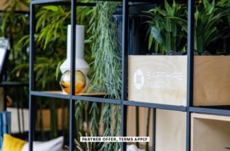 Chase Sapphire Preferred Card and Chase Sapphire R...