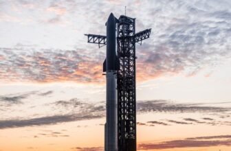 SpaceX Starship spirals out of control in second s...