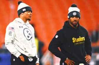 Steelers in contact with Russell Wilson, Justin Fi...