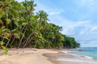 How to Get Around Central America on a Budget in 2...