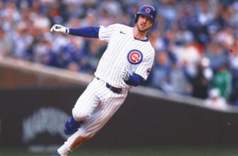 How the Cubs scored all 16 of their eighth inning ...