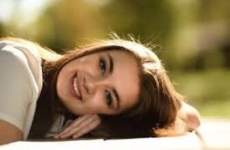 2025 Guide • Simple daily habits for glowing ski...