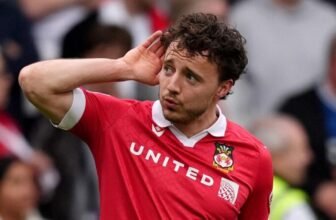 Wrexham promoted: Ryan Reynolds and Rob McElhenney...