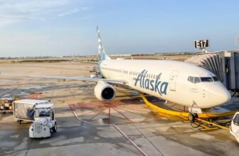 Alaska Airlines Mileage Plan: Guide to earning and...