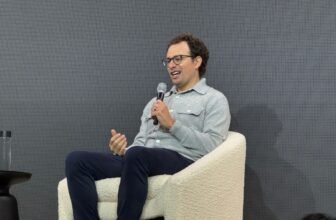 Anthropic CEO claims AI models hallucinate less th...