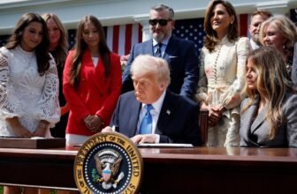 Why a new anti-revenge porn law has free speech ex...