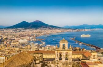 The Ultimate Travel Guide to Italy (For First Time...