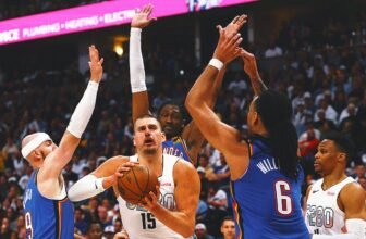 Nuggets use huge 3rd quarter to beat Thunder and f...