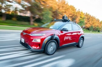 Uber turns to Chinese companies to snap up robotax...