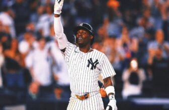 Jazz is back! Chisholm Jr. hits a solo shot in inj...