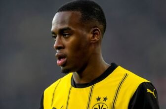 Jamie Gittens transfer news: Borussia Dortmund tur...