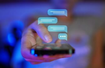 Mockly made a fake DM generator that’s actua...