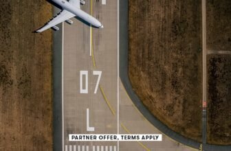 Which airline cards offer the best priority boardi...