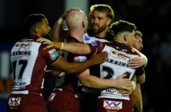 Warrington 18-24 Wigan: Zach Eckersley inspires Wa...
