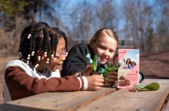 New Exploremores™ Girl Scout Sandwich Cookie Joi...