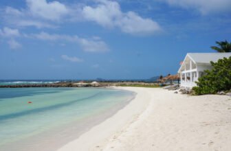 Finding Your Perfect Caribbean Island for a Peacef...