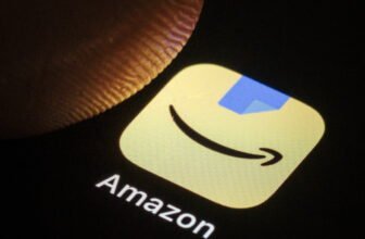 Conspiracies spread over likely AI-generated books...