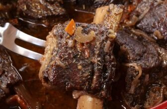 Crockpot Short Ribs With Pomegranate Molasses