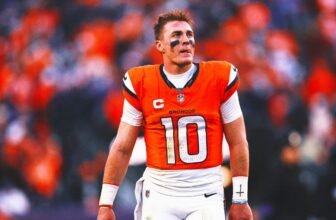 Bo Nix Sustains Season-Ending Ankle Injury
