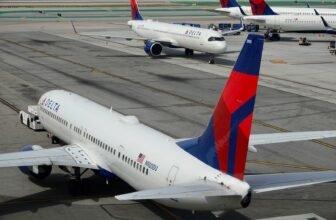 Delta SkyMiles: Complete guide to earning, redeemi...