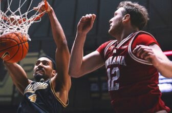 Trey Kaufman-Renn Helps No. 7 Purdue Rout Rival In...