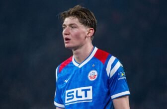 Ryan Naderi: Rangers sign striker from Hansa Rosto...